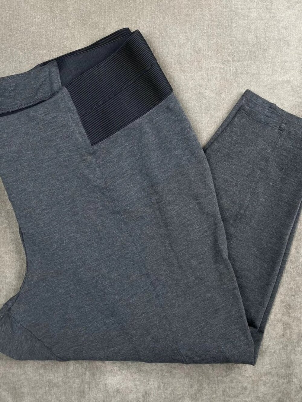 Lane Brayant Sport Comfort Grey Capri Stretch Casual Pants Women's Size 28